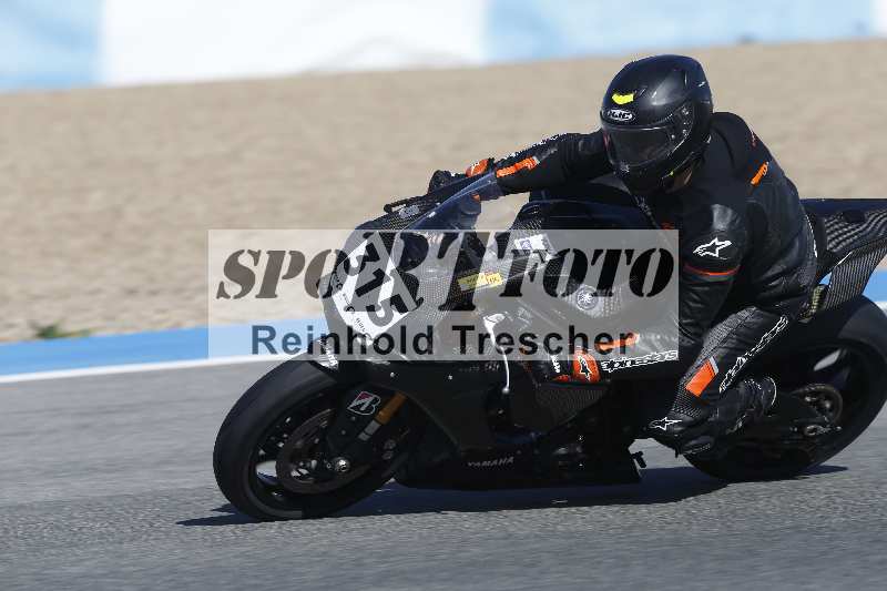 /Archiv-2024/02 29.01.-02.02.2024 Moto Center Thun Jerez/Gruppe gruen-green/315